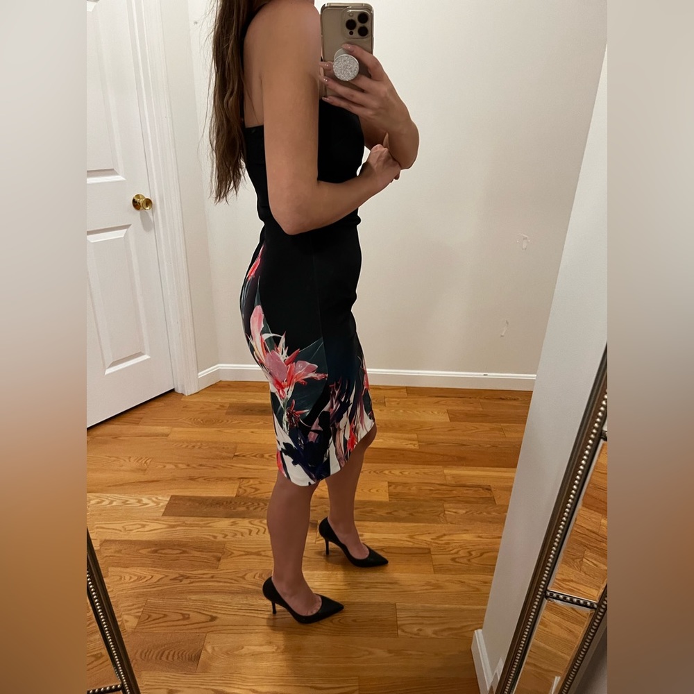Bebe Black Floral Bodycon Dress | Deep V Neck Scuba Midi | Fitted - Picture 6 of 10